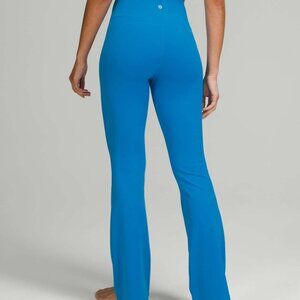 Lululemon Groove Super-High-Rise Flared Pant Nulu Poolside Size 4